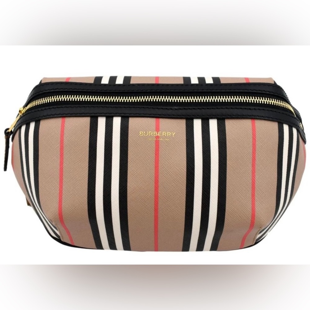 Burberry Authentic belt/ bum bag